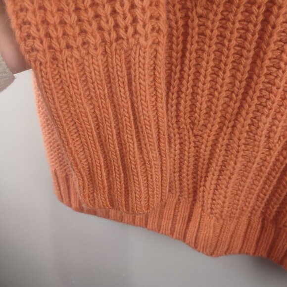 Women's Banana Republic Mixed Stitch Turtleneck Sweater Orange Wool Size M - Picture 6 of 11